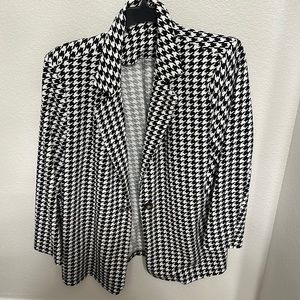 Houndstooth Blazer XL (can fit XXL) breathable, worn once